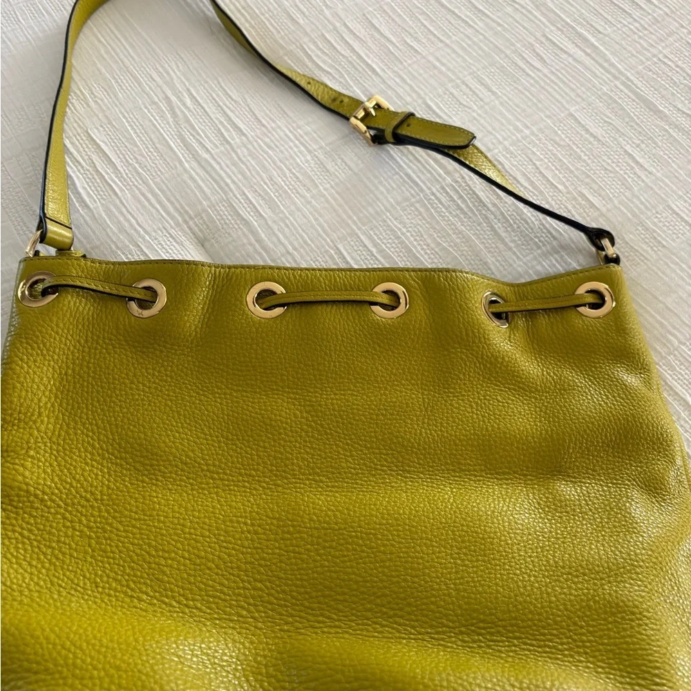 Michael Kors Mustard Leather Shoulder Bag